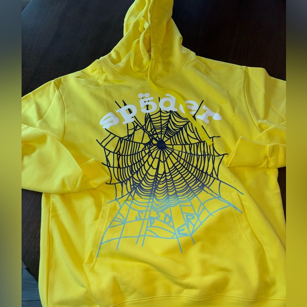 p5der Hoodie – Worn Once, Like New